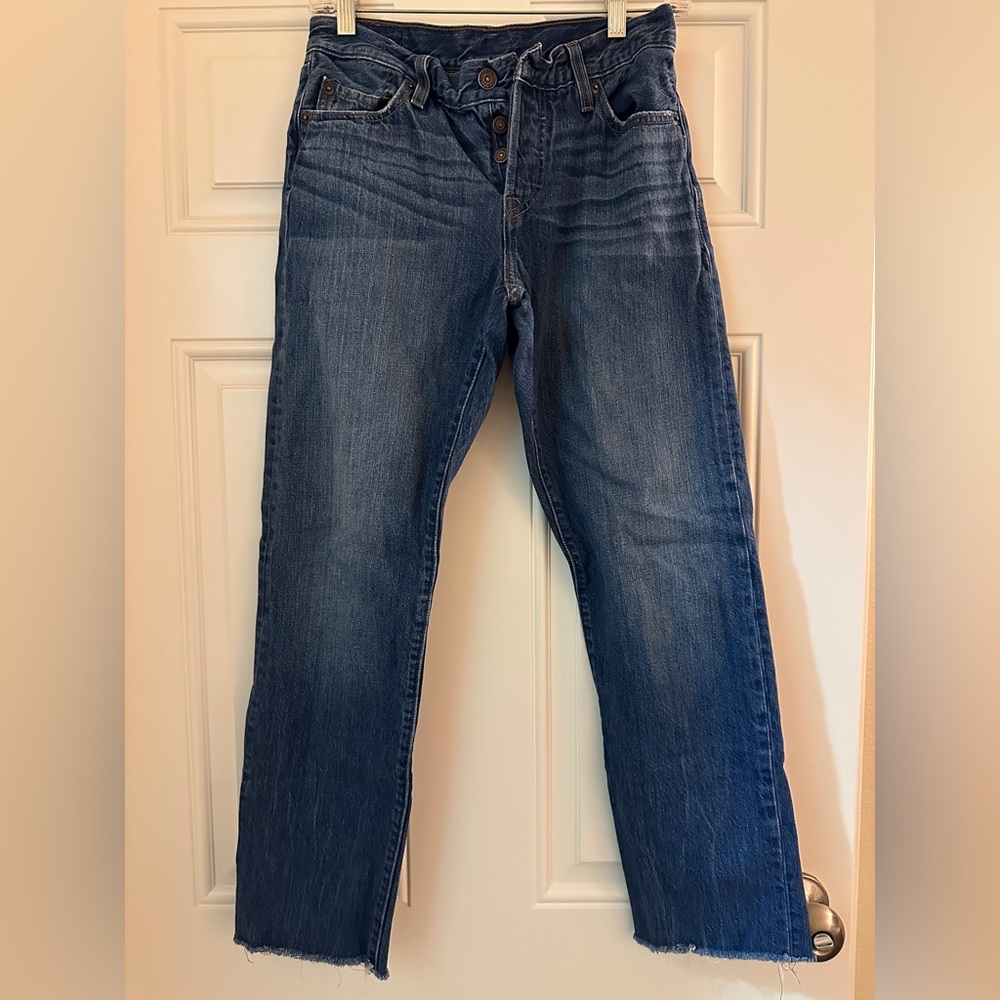 Levis 501 size 25